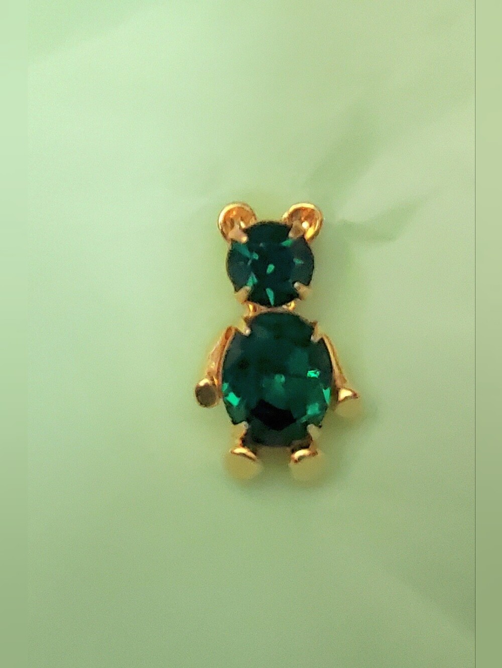 Teddy Bear Pin/Brooch Gold Tone**Emerald Green May Birthstone** Stones Prong Set